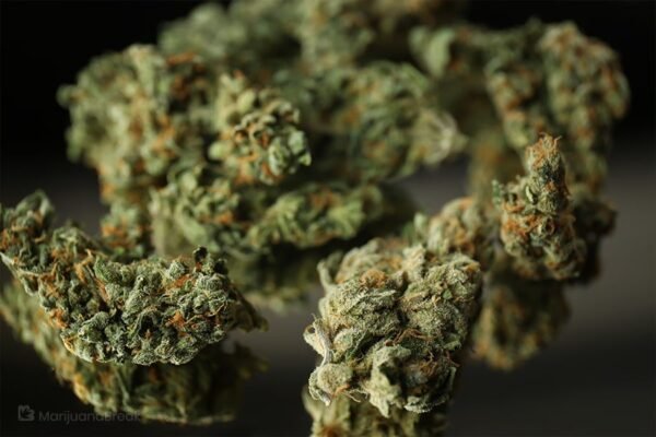 Strawberry Banana Kush - Image 2